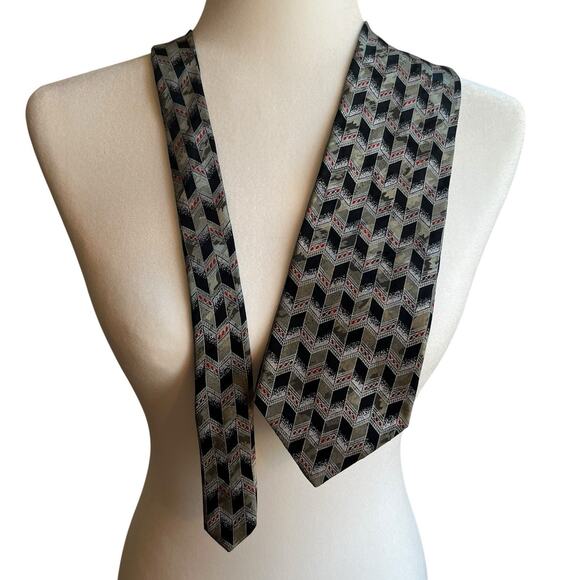 CONTE DI MILANO Tie Mens Silk Black Gray Art Deco Design Classic Length Office - Picture 1 of 7